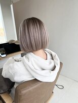 アルーナビューティデザイン シャドールーツ