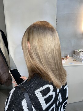 クリム(qulim) ♪ミルクティーベージュ