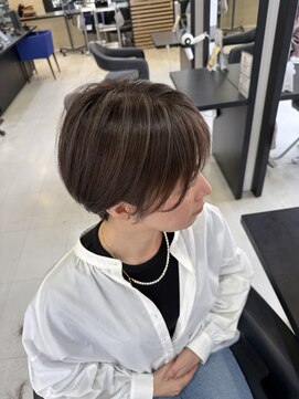 ハウオリ(Hau'oli) 白髪ぼかし/白髪ぼかしハイライト/脱白髪染め/白髪染め/透明感