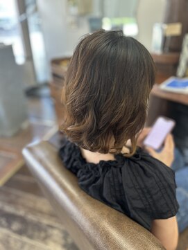 アート(art) コテ巻き風パーマ