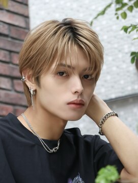 オーシャントーキョーウエスト 心斎橋 (OCEAN TOKYO WEST) メンズショートコンマバングセンターパートワックスなし