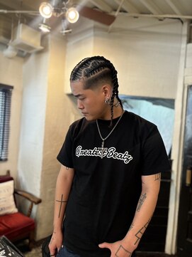 ビーバイエイトジェンツ(Bee by EIGHT GENTS) MEN’S HAIR/波巻ツイストスパイラル/フェザーパーマ/心斎橋