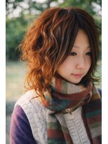 スポットアジト(SPOT AJITO)&nbsp;大人可愛い無造作ウェーブミディ
