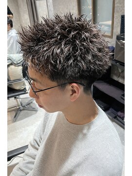 アネロ 名古屋(anhelo) スパイキーパーマ