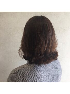 ライフ ウィズ ヘア(LIFE with HAIR) 外ハネミディアムボブ