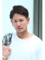 グランエクラ バイフルショウ(GRAND ECLAT by FURUSHO)&nbsp;ワイルドアップバングの王道サイドパートショートツーブロック