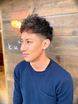 クオリム(Kualim) スパイキーショート