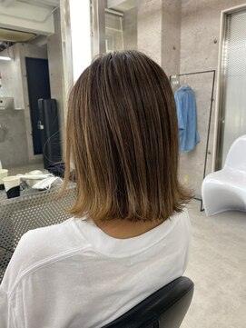 イキ 表参道(iki omotesando) モード/無造作ウェーブ/大人ガーリー[表参道駅]