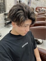 ティンク 関内(Tink)&nbsp;癖を活かしてパーマ風コントラストハイライト♪