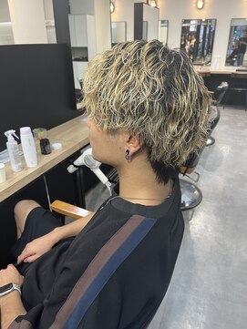 ジーニー 横浜(giinii) 波巻きパーマ ショートウルフ