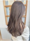 柔らかい質感のモカベージュ