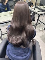 ペレ 栄 アネックス(PELE栄ANNEX) 韓国 くびれロング レイヤー ワンホンヘア 小顔前髪