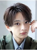 フェザーパーマセンターパートコンマバング韓国ヘアダウンパーマ