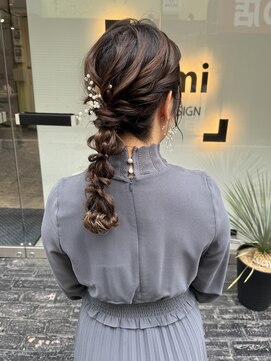 スミ(sumi) 結婚式ヘアセット×編みおろしstyle