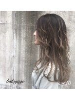 アンルーク ヘア(+1 unluke hair) [+1unluke]2025-SS/balayage×Greenge