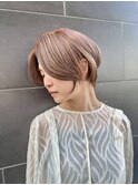 細めハイライト  小顔 大人かわいい　ショート