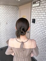 ソノ(sono)&nbsp;カチモリ　参列ヘア　タイトヘア