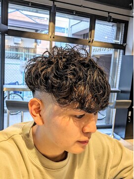 ダズルヘアーエイチ(DAZZLE hair H) 緩めスペインカール