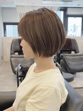 ユニコ(unico) 20代から60代/ショート/ボブ/ミディアム/似合わせカウンセリング