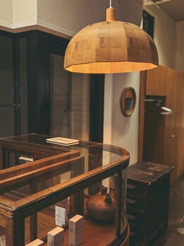 バーノン(VERNON)の写真/<岐阜/若宮>非日常を味わえる大人の空間。インダストリアル風の店内で、美と癒しの時間をあなたに…