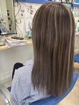 アクアリッシュ ヘアー(Aqualish Hair)&nbsp;ハイライト