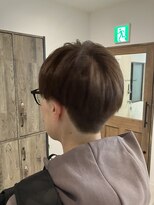 レア(l'ea)&nbsp;ツーブロックショート+べージュブラウン