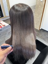 マウロア(Mau Loa)&nbsp;Ash Brown × 艶髪