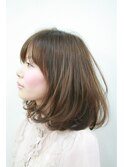 やさしいふんわりボブ