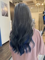 ヘアーグランデシーク(Hair Grande Seeek)&nbsp;インナーカラー　グレー×ブルー
