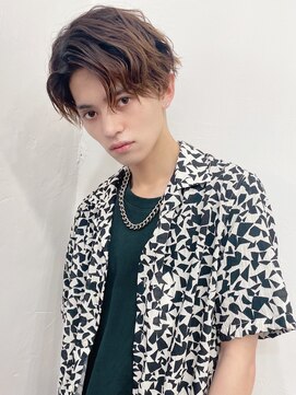 ベイルーム(BAYROOM by HONEY omotesando) スーツ短髪ツーブロック束感モテる黒髪シークレットパーマ流行
