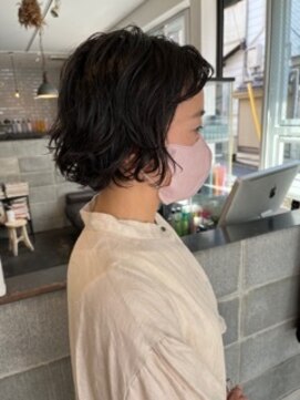 ミュリール(MiULiiR) しっとりカール