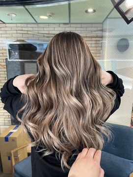 ラフ(LAFF) #バレイヤージュ#グレージュカラー#ボブウルフ#ココアベージュ