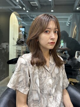 ロンド パルティール 大宮(Lond partir) ベージュカラーくびれミディアム