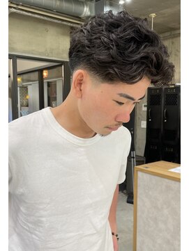 ナループロアオハナ(Nalu pu loa ohana) メンズパーマ/毛流れパーマ/ニュアンスパーマ/外国人風パーマ