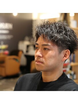 クラップスガクエン(CLAPS GAKUEN) 黒髪ショートツイストスパイラル