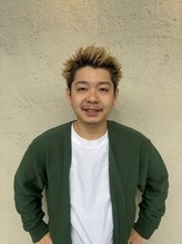 シュールトルワ(SUR TROIS)&nbsp;増原 佑造