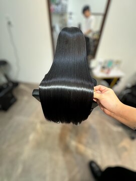 エッセンシア 表参道店(ESSENCIA) 誰もが憧れる絹髪へ◇オーダーメイド髪質改善