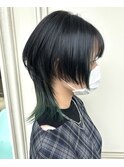 ウルフカット/クラゲヘアー/インナーカラー/裾カラー/前下がり