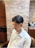 ナチュラル七三分け <理容室>