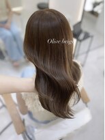 ジーナ 博多筑紫口(Zina)&nbsp;赤みを消してくオリーブベージュ♪YURI/博多美容室