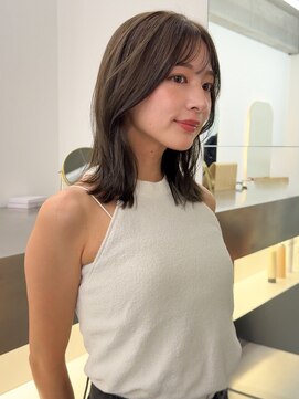 ブラン(Blanc Aoyama) ミディアム/顔周りカット/フェイスレイヤー/レイヤーカット