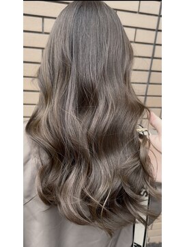 レーブバイファースト(reve by first) オリーブベージュ！