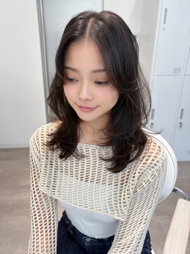 ラクシア(LucxiA) 韓国ヘア/レイヤーカット/顔まわりカット/Instagram @ken__gucci