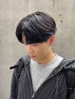 アルム オモテサンドウ(ALLM omotesando)&nbsp;韓国風カルマパーマ メンズカット メンズ韓国ヘア 原宿 表参道