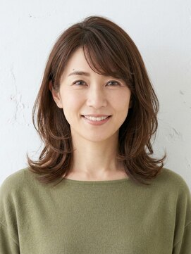 と和×美髪クリニック 巣鴨店 大人の艶髪ミディアム＊白髪も悩みに変えないナチュラルカラー