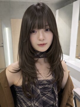 ナナローネス(nana loness) ワンカールで動く柔らかレイヤー×まろやかグレージュ