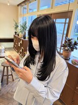 カルマ(CALMA) 【お客様スタイル】暗髪カラーのしっかりレイヤースタイル