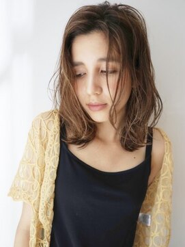 ネオリーブ クーロ(Neolive curro) ふわふわ愛されセミロング♪