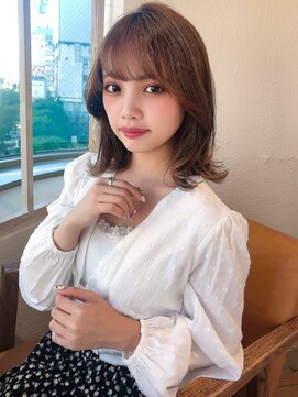 アフロート ディル(AFLOAT D'L) みきな韓国ヘア切りっぱなしボブ顔まわりシースルー小顔前髪人気