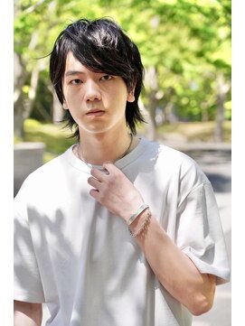 ヘアーラウンジ エゴ(Hair Lounge EGO) サイドパートでワイルドに　メンズショート